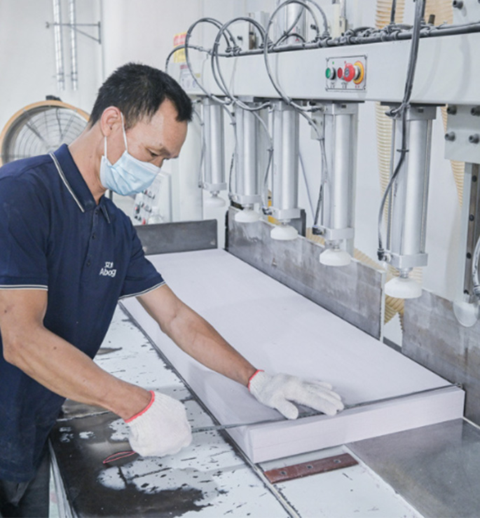 One-Stop CNC machining and sheet metal fabrication